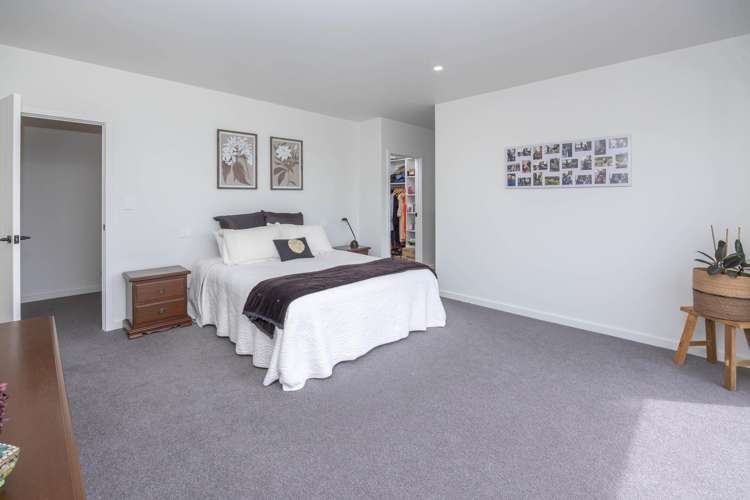 59 Pine Road Lichfield_13