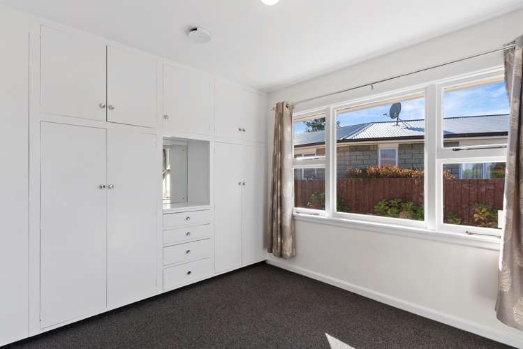 2/107 Halswell Road_5