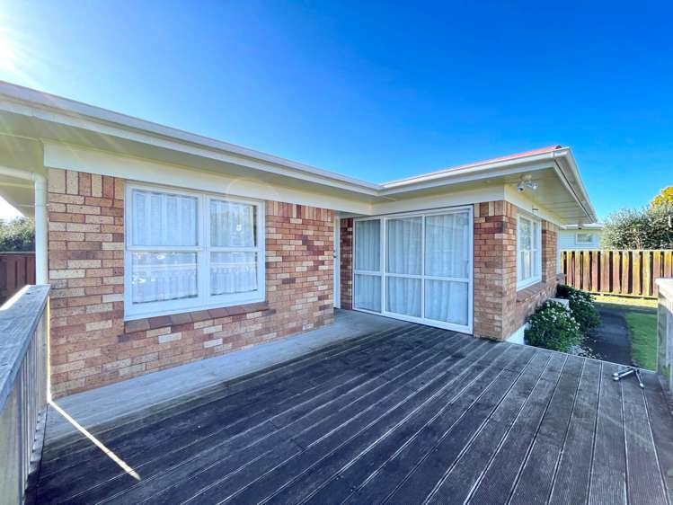 79 Rosehill Drive Papakura_19