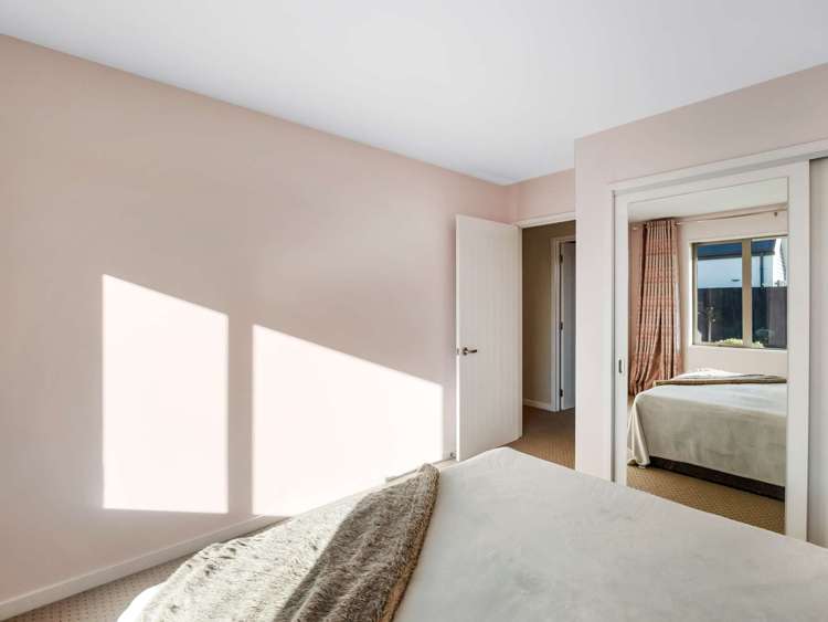 16 Crowder Street Lincoln_25