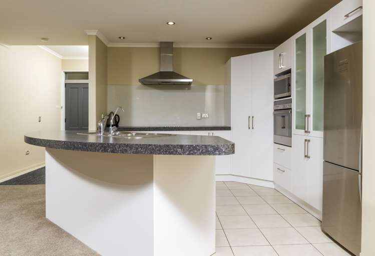 14 Wanderers Avenue Brightwater_8