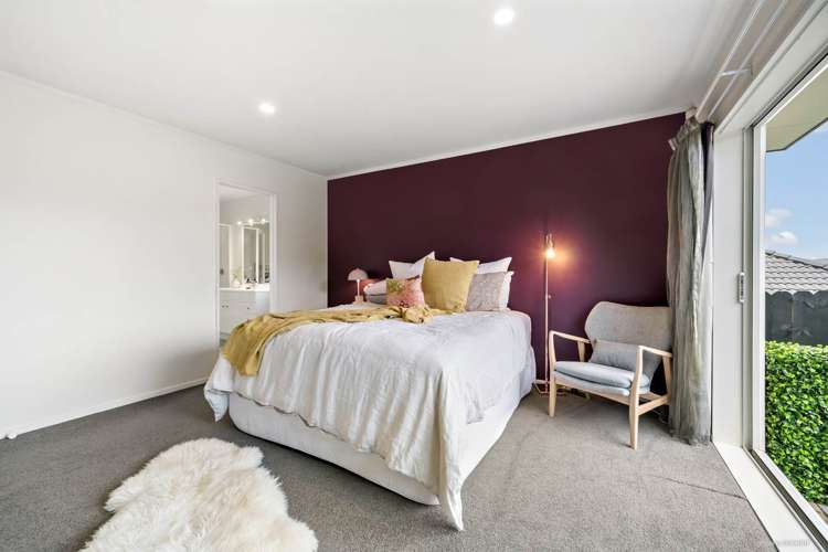 5 Isaac Place East Tamaki Heights_11