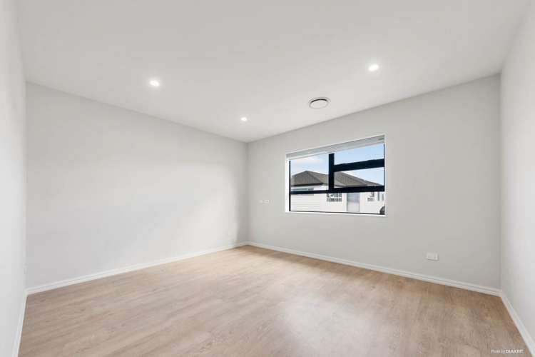 58 Myland Drive Hobsonville_11