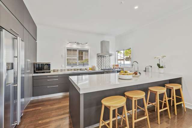 1/14 Vincent Road Northcote Point_4