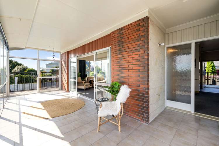 13 Russleigh Drive Dinsdale_5