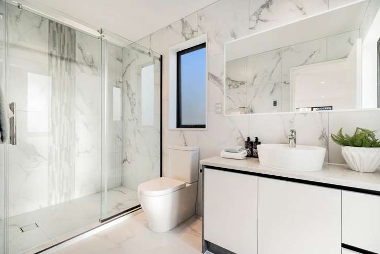 16 Hermes Road Flat Bush_13