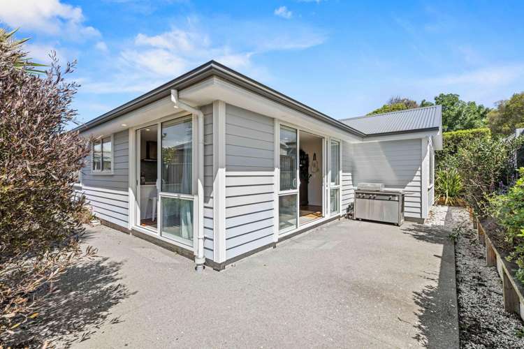 18A Derrett Place Saint Martins_17