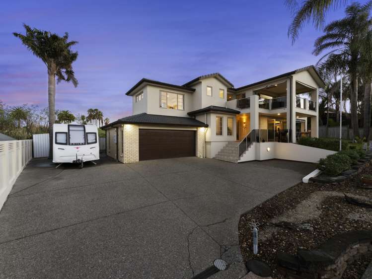 8 Tui Brae Beachlands_34