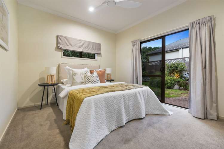 2 Keswick Crescent Huntington_21