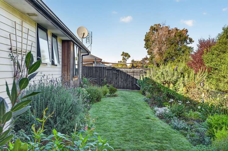 23 Tarata Grove Masterton_18