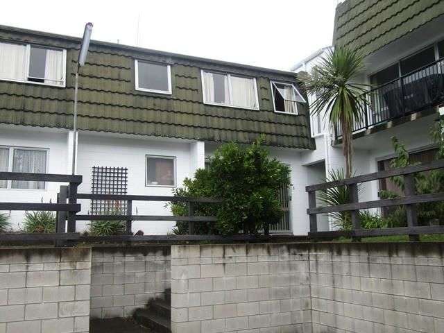 1/2c Carling Road Whakatane_1