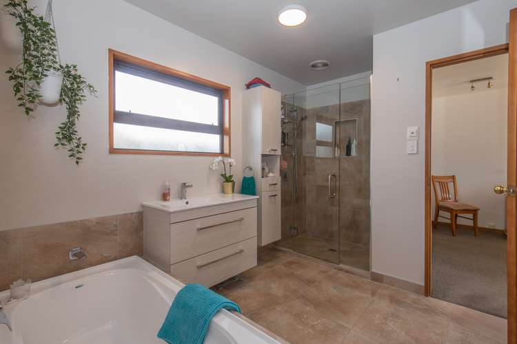 51 Mount Iron Drive Wanaka_15