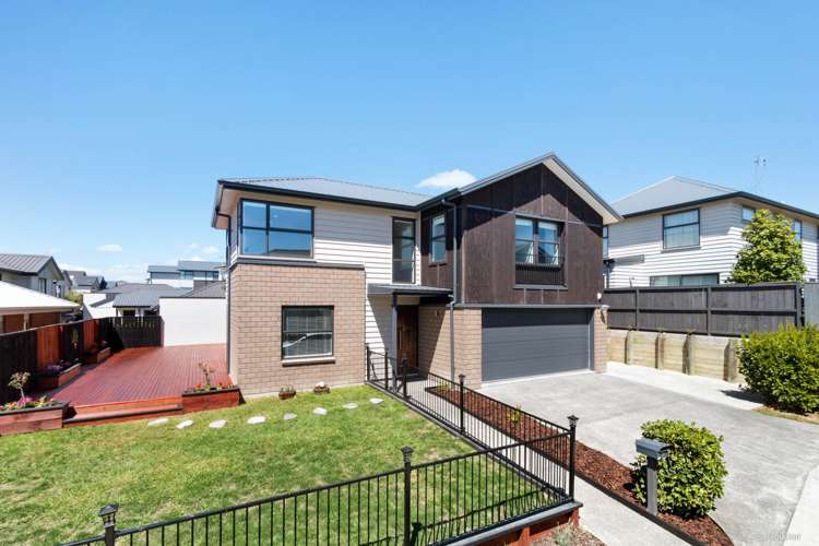 17 Hirimate Place Flat Bush_1