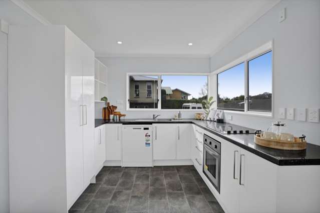 10 Fairview Place Westown_2