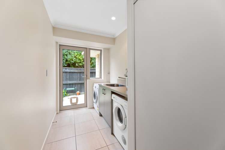 11 Kensington Place Springlands_25