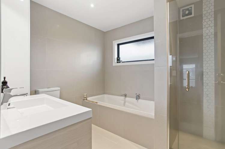 67 Bomb Point Drive Hobsonville_17