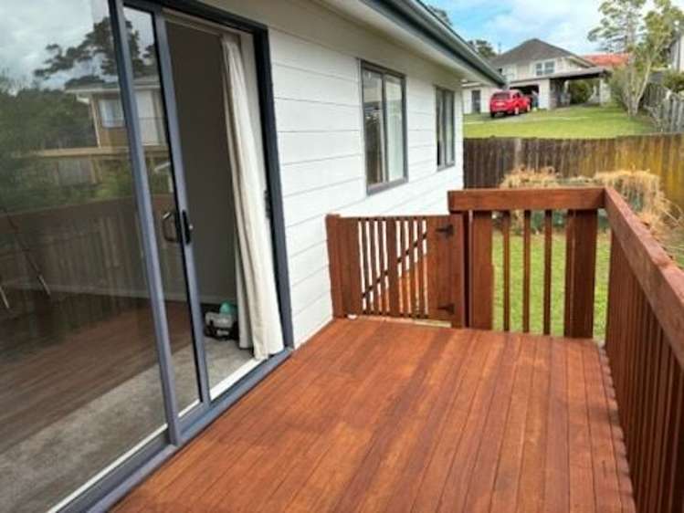 14 Dolbear Street Titirangi_2