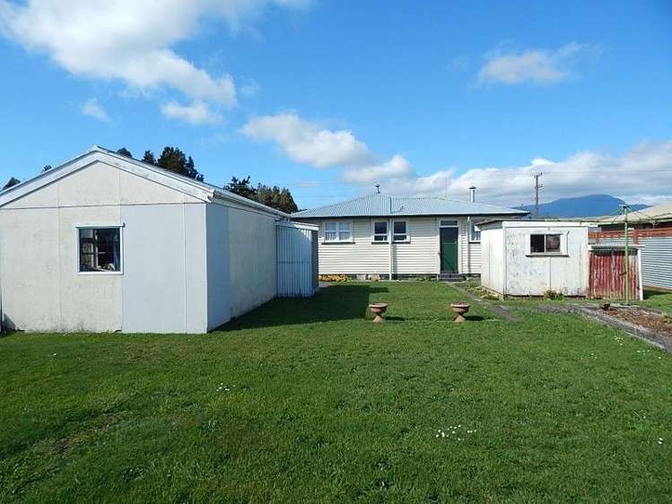 72 Domett Street Westport_2