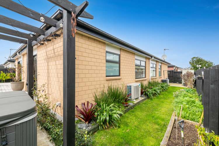 16a Lillian Place Orewa_23
