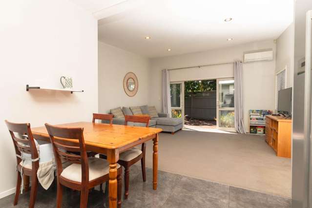 72 Waitangi Road 10051_1