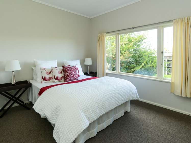 1022 Totara Street Mahora_9