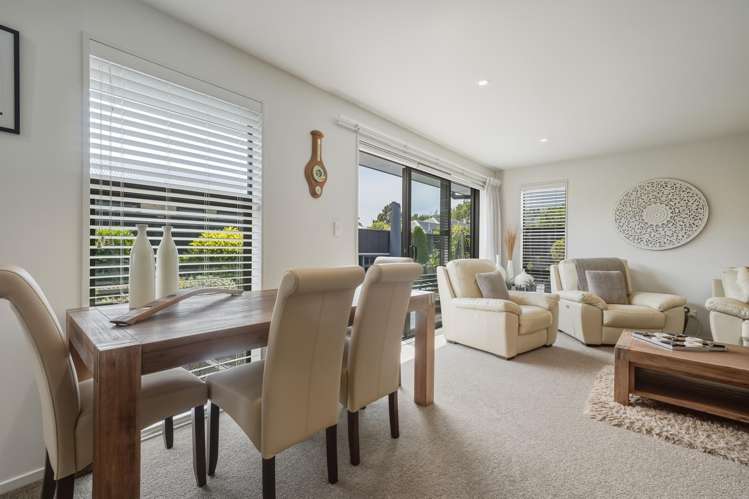 30 Shrimpton Avenue_5