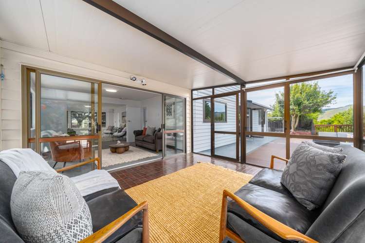 28 Greyfriars Crescent Tawa_12