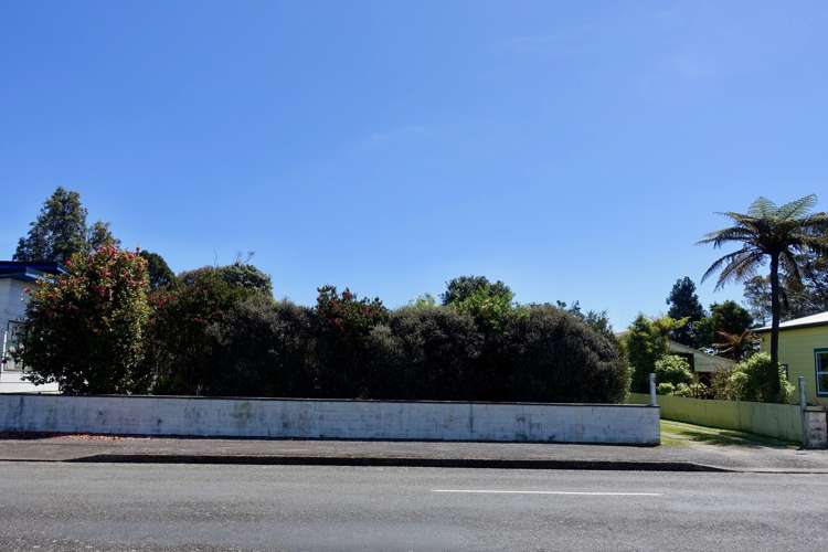 21 Wharf Road Karamea_9