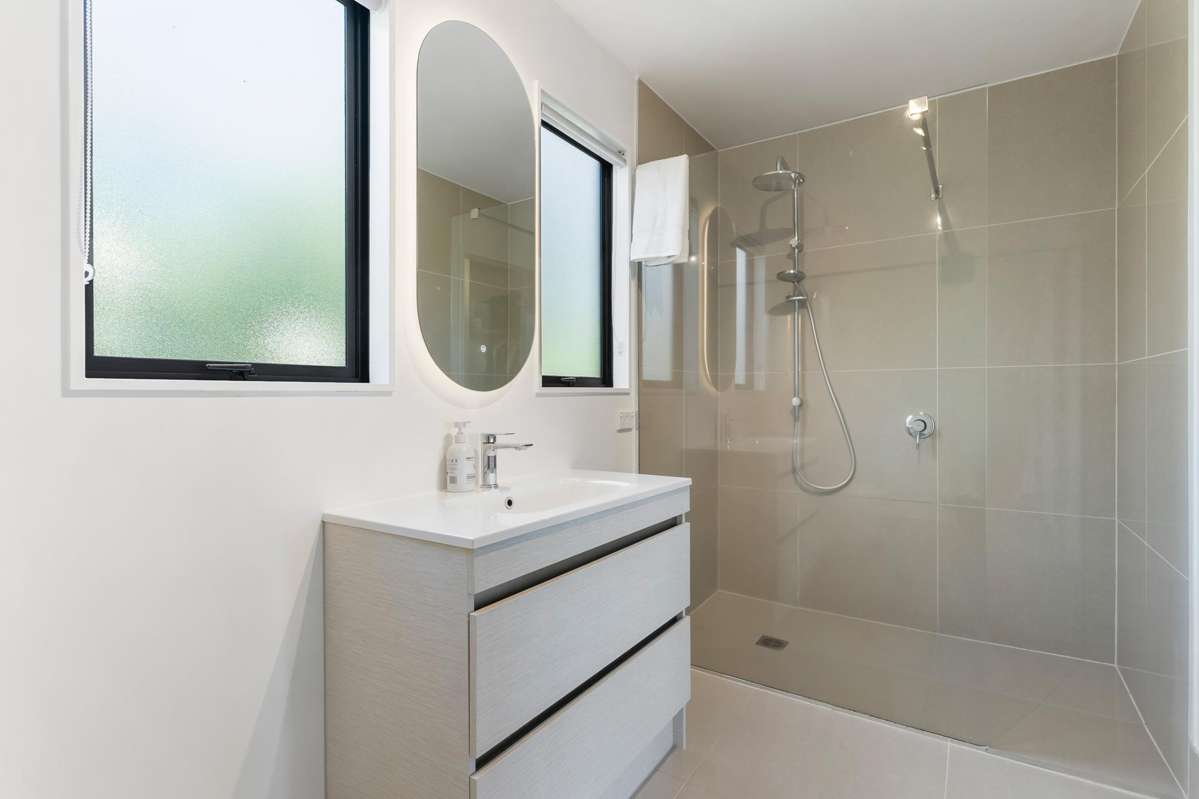 2/34 Selwyn Crescent_5