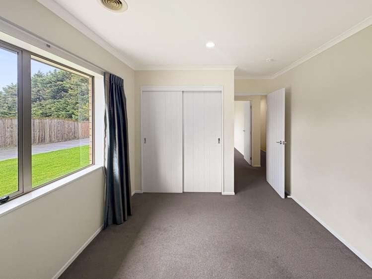 29 Nikau Street 1230_18