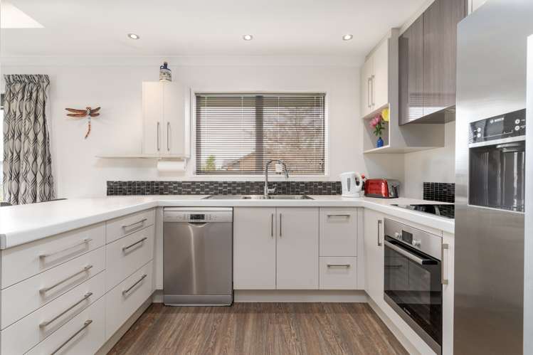 34 Euphrasie Drive Aidanfield_3