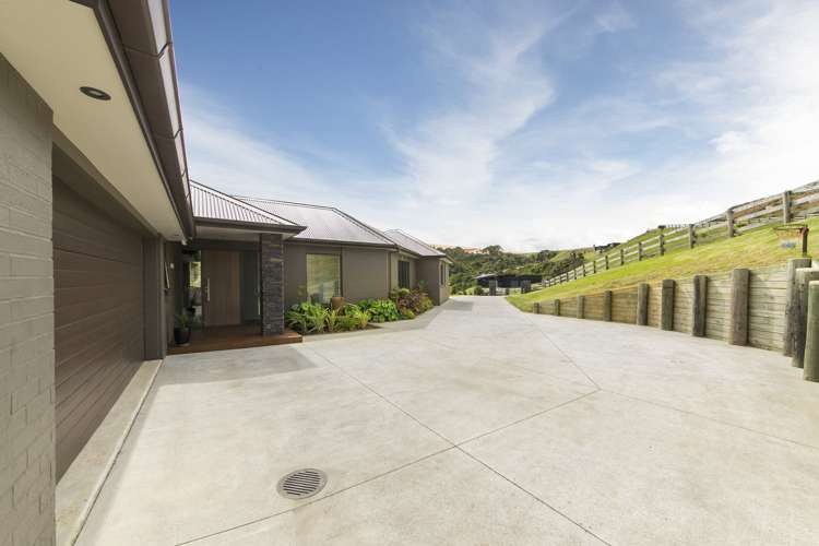 70 Taiapa Valley Road Muriwai_21