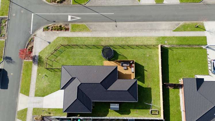 8 Cabernet Court_1