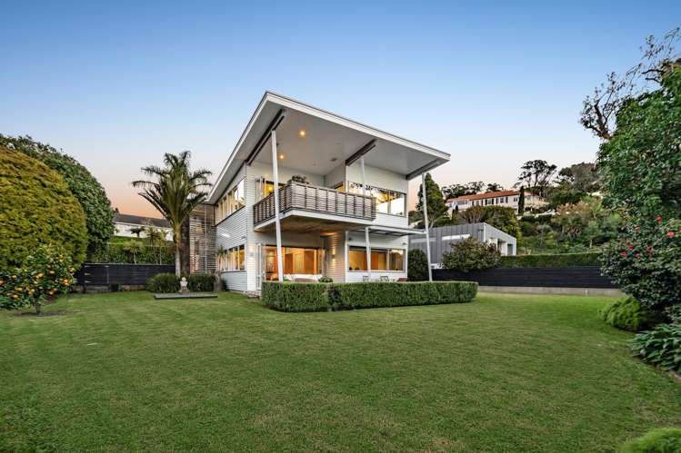 5 Castle Drive Epsom_23