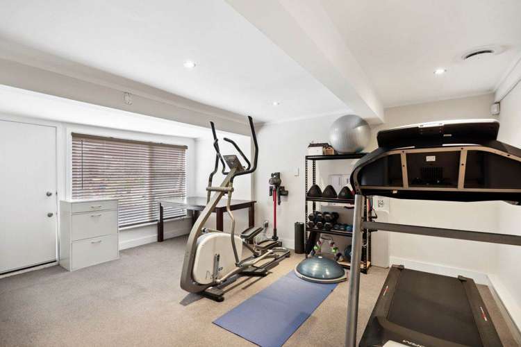 88 Willerton Avenue New Lynn_14