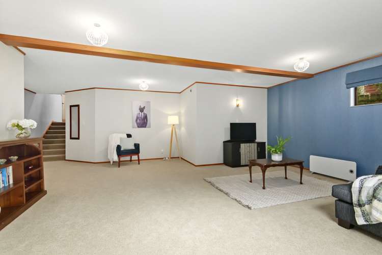 47 Peterhouse Street Tawa_10