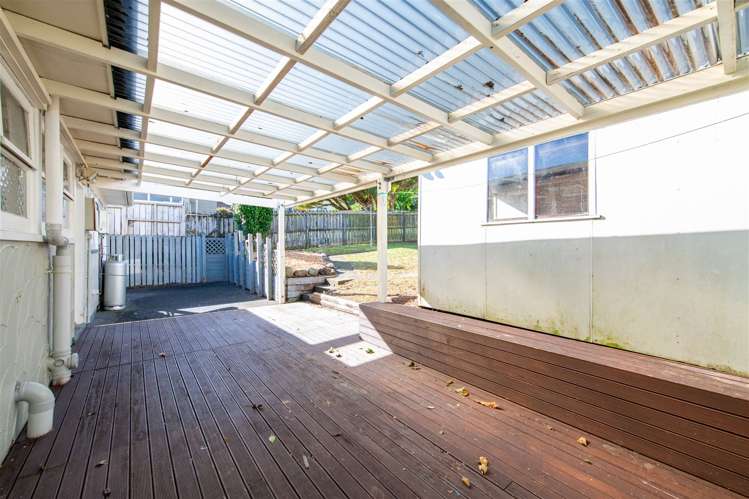 68 Vodanovich Road Te Atatu South_14