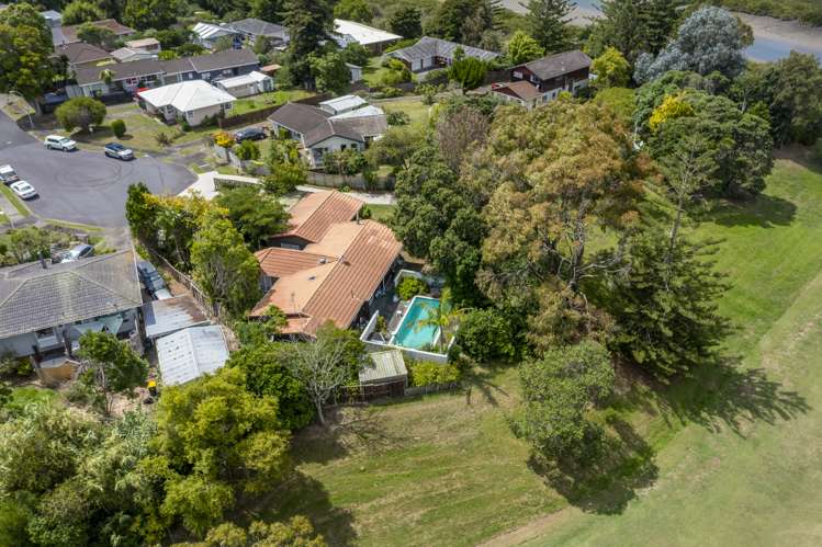 8 Wanaka Place Pakuranga Heights_13