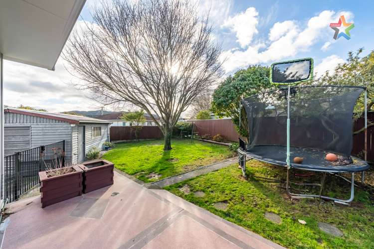 13 Thirlmere Street Wainuiomata_21
