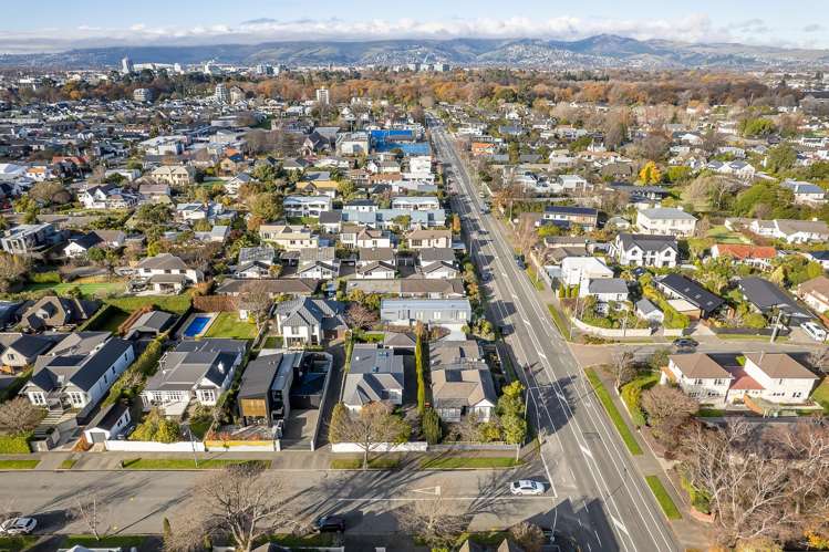 2 Rugby Street Merivale_16