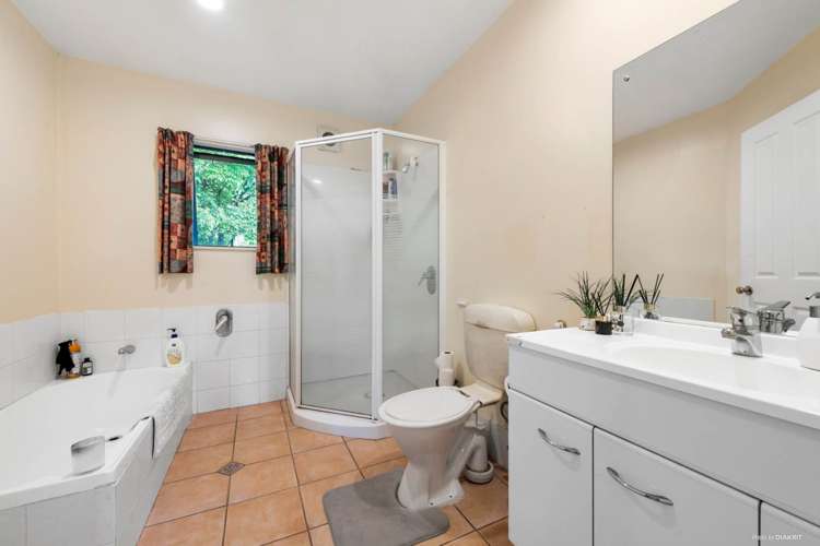 120b Triangle Road Massey_8