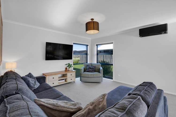 12 Hodge Park Lane Inglewood_15