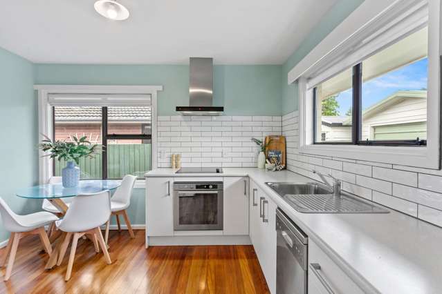 2 Ontario Place Wainoni_1