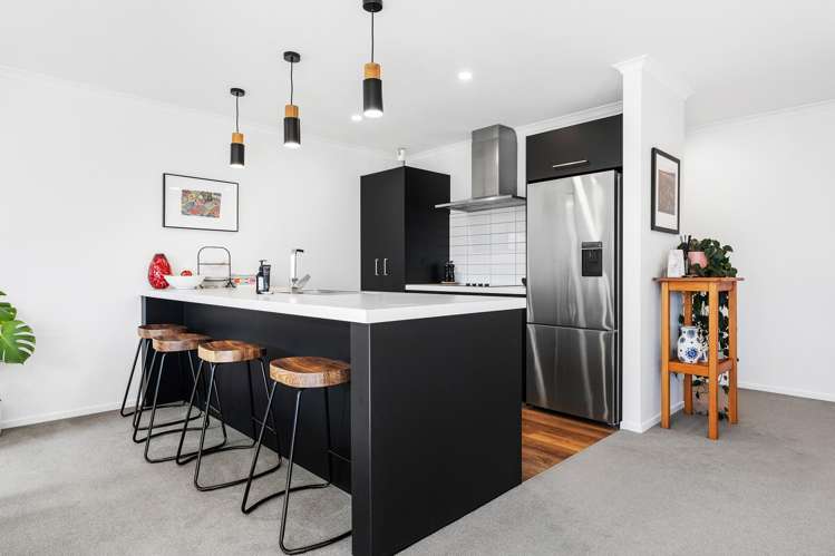 4 Riverstone Place_4