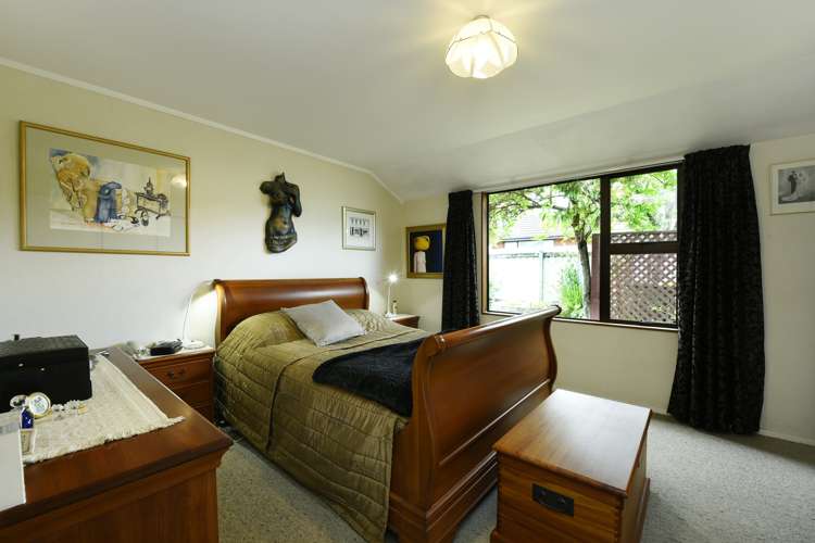 67 Aldinga Avenue Stoke_9