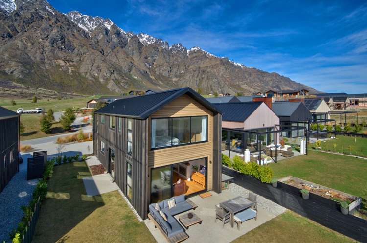 23 Double Cone Road Jacks Point_21