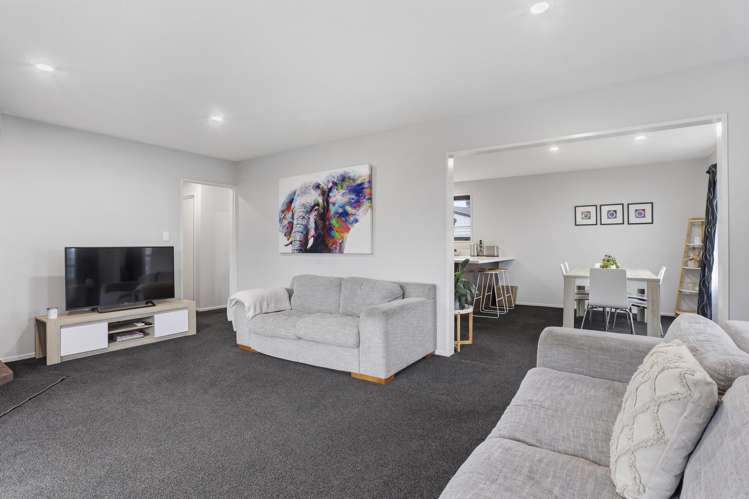 10 Bowie Drive Woodend_5