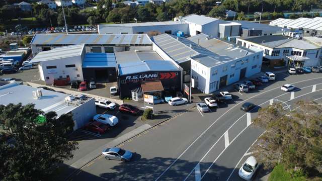 98 Main Road Tawa_3