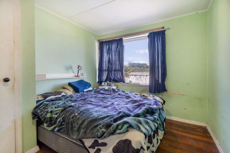 67 Gear Terrace Porirua East_10