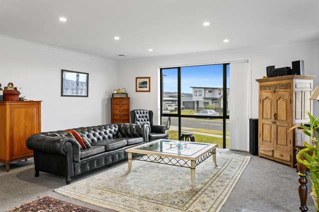 8 Raupo Crescent Wharewaka_4